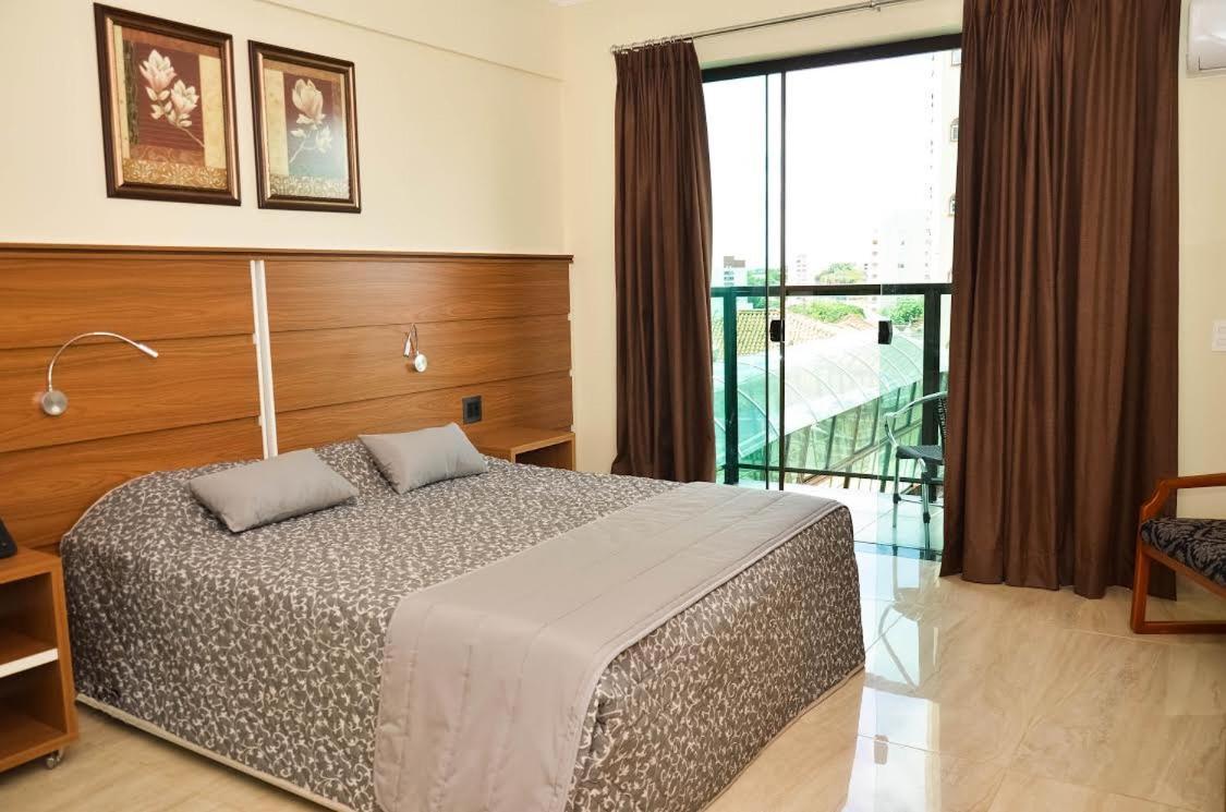 Tamareiras Prime Hotel อูเบราบา ภายนอก รูปภาพ
